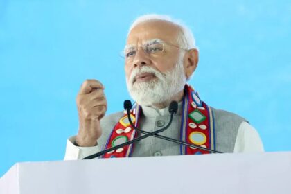 'If you participate in the rally, there will be consequences...', local people received threatening messages before Prime Minister Narendra Modi's visit to Kashmir.