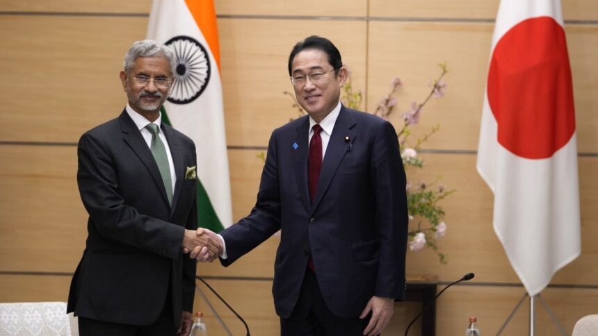 Jaishankar meets Japan's PM Kishida, new milestone for global and strategic partnership - India TV Hindi