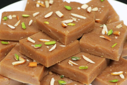 Prepare and eat Water chestnut flour Katli on Shivratri, it tastes great with curd - India TV Hindi