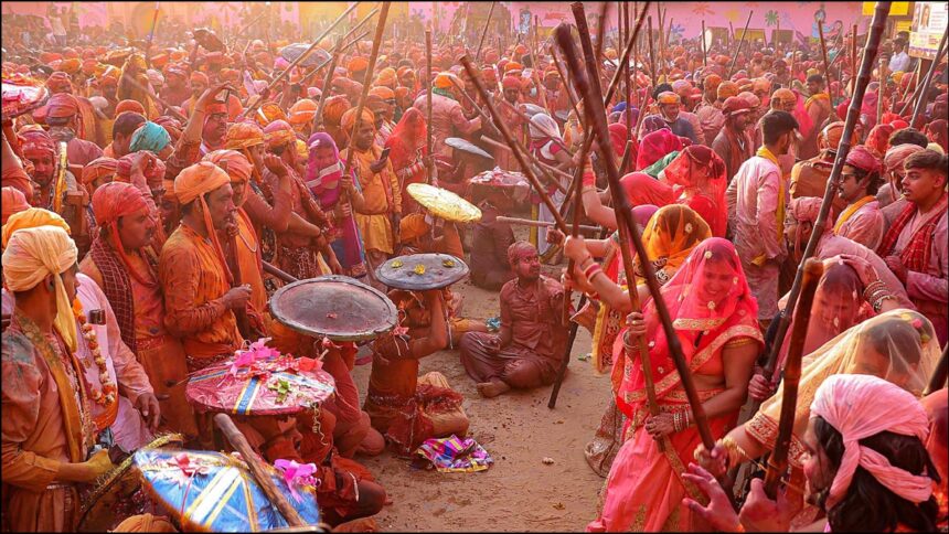 When will Barsana's Lathmar Holi be played, what is the tradition of Holi here - India TV Hindi