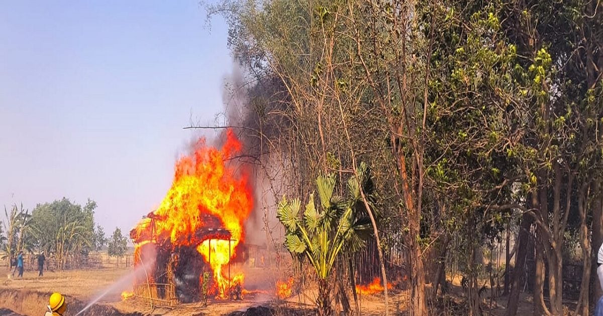 After Patna and Darbhanga, fire wreaked havoc in Gopalganj, more than 100 houses burnt