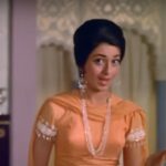 After giving 24 films, this heroine left her career for love, became the mother of 2 daughters, then her husband left her.