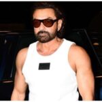 'Baba Nirala' seen in vest, Bobby Deol showed strong body at the age of 55!  - India TV Hindi