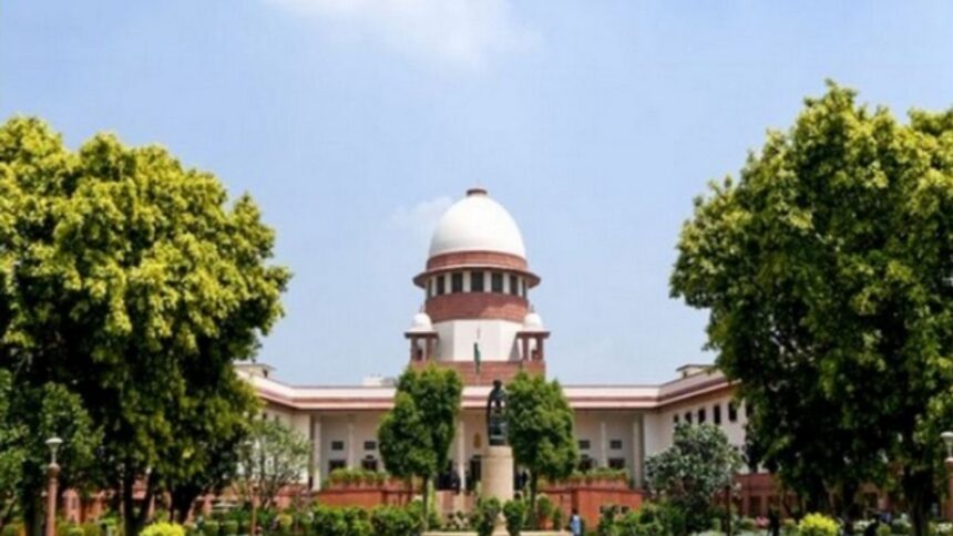 Big blow to Muslim side from SC, refusal to stop ASI survey of Bhojshala complex - India TV Hindi