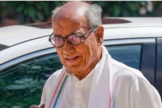 'If 400 people apply...', Digvijay Singh told the formula to stop elections through EVM