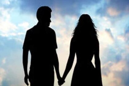 Live as husband and wife without marriage, decision in favor of woman in 'live in' relationship