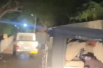 Police clashed with miscreants at midnight, video went viral in the morning
