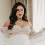 Amala Paul did a glamorous photoshoot with baby bump, stole everyone's heart with her expression - India TV Hindi