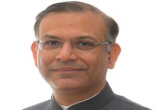 BJP issues show cause notice to MP Jayant Sinha, will have to reply in 2 days