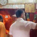 Rahul Gandhi reached the shelter of Bajrangbali, did darshan and worship in Hanuman temple of Rae Bareli - India TV Hindi