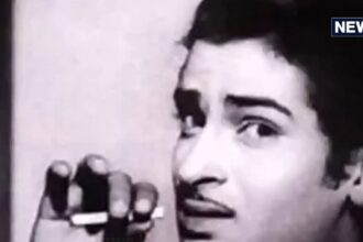 The Bollywood actor, who was active online even before the internet came to India, became the computer guru of the industry.