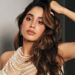 'The shooting went on for 35 days,' Janhvi Kapoor broke her silence on 'Dostana 2', told why the film was stopped