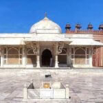 Who Is Sheikh Salim Chisti In Hindi: Know who was Sheikh Salim Chisti and why there is controversy over his dargah?, Who is sheikh salim chisti as Lawyer from agra files case claiming mata Kamakhya temple is under his dargah.