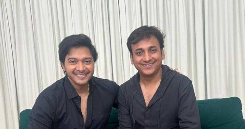 Shreyas Talpade started working on a Marathi film! Looks happy in his new post, did not want to work for the first 6 months