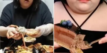A girl died while eating in China, thousands of people watched her death live on social media - India TV Hindi