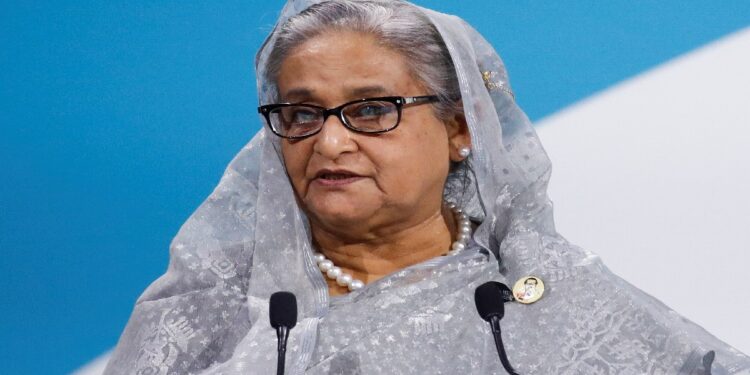 After violence in Bangladesh, PM Sheikh Hasina takes a big step, she is going to do this work - India TV Hindi
