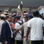 Captain Rohit Sharma came out of the airport with the T20 World Cup trophy in his hand, special VIDEO surfaced - India TV Hindi