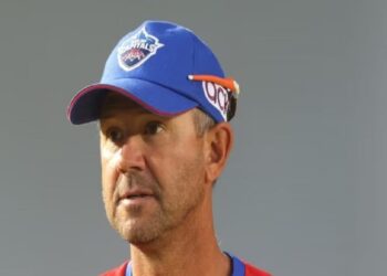 Delhi Capitals' big decision, Ricky Ponting removed from coaching position, franchise gave information
