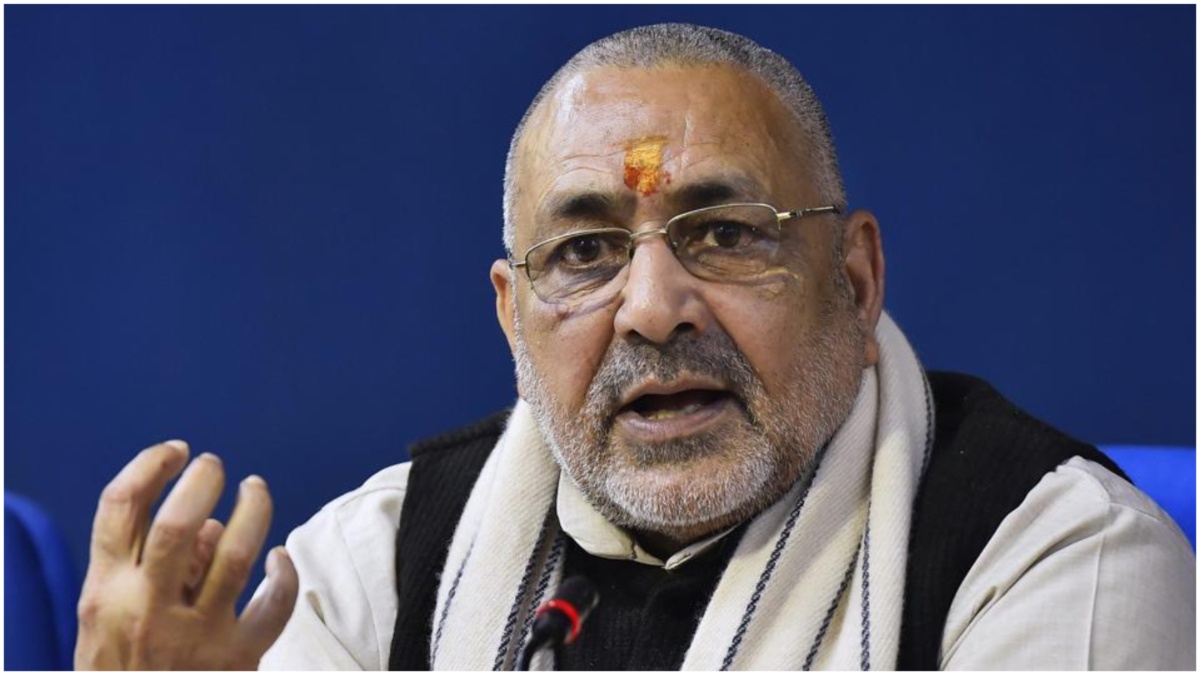 'If Hindu name is so dear then', Giriraj Singh's big statement on nameplate controversy - India TV Hindi