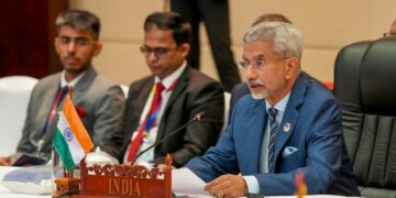 India's big statement on 'Act East' policy and Indo-Pacific vision in ASEAN - India TV Hindi