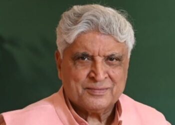 Javed Akhtar deleted the post related to Manu Bhaker, said- 'The account was hacked, I did not do it'