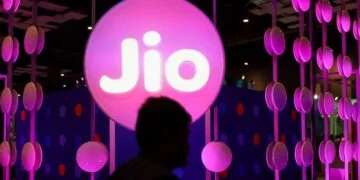 Jio's cheapest plan lasts for 84 days, you will get a lot with free data - India TV Hindi