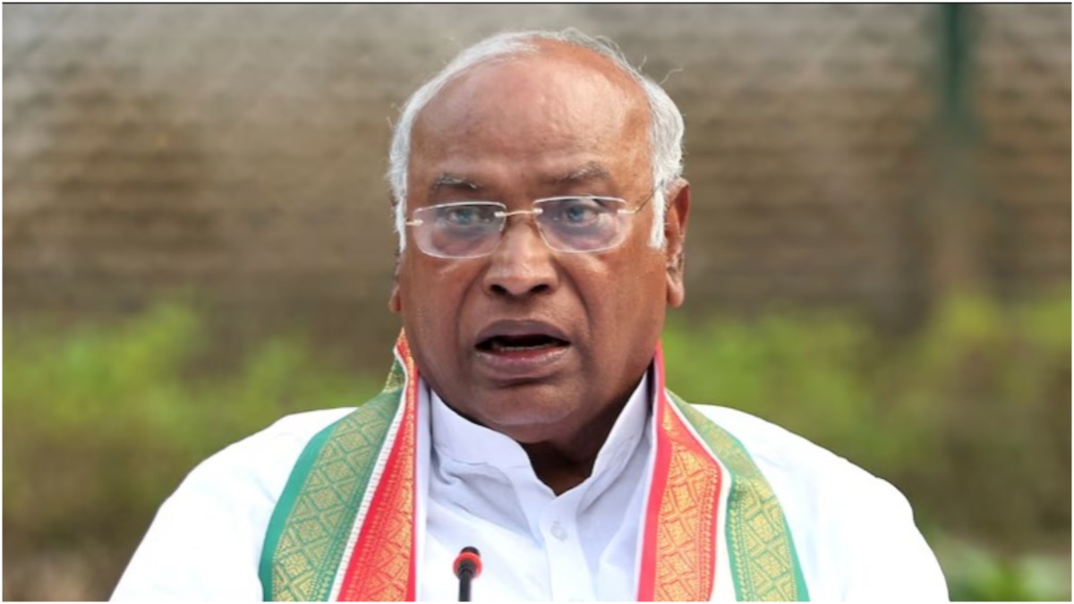 Mallikarjun Kharge is celebrating his birthday today, PM Modi and Rahul Gandhi congratulated him - India TV Hindi