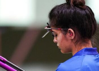 Manu Bhaker staked claim for medal, reached 10m air pistol final