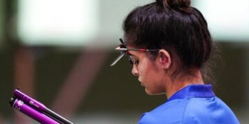 Manu Bhaker staked claim for medal, reached 10m air pistol final