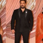 Pics: Salman Khan seen in all black look at Anant-Radhika's sangeet, Alia-Palak added glamour
