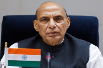 Record production of defense products in FY2023-24, Rajnath Singh congratulated - India TV Hindi