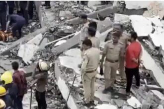 Surat: 6-storey building collapses like a pack of cards, many people feared trapped