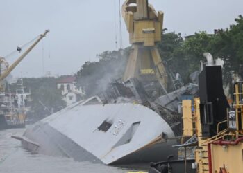 The body of the missing sailor in the INS Brahmaputra accident was recovered, will the ship be able to stand again?