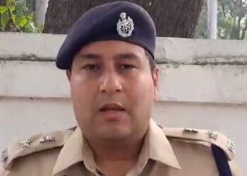 UP News: SP took big action in this district of UP, entire police station present on line, know the reason