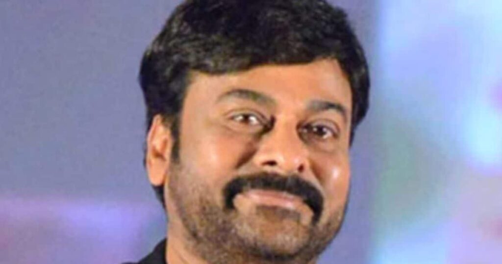 When a fan came to take a photo, Chiranjeevi pushed him aside, netizens got angry after watching the video