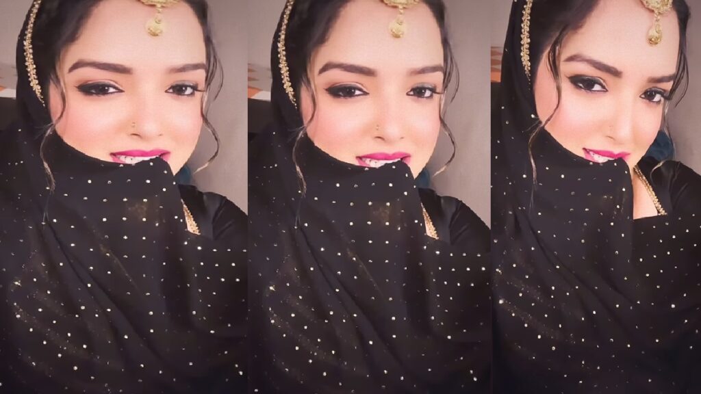 Amrapali enjoyed "Aaj Ki Raat" by pressing the dupatta below her lips! The mind will be shaken after seeing the expression, Amrapali enjoyed "Aaj Ki Raat" by pressing the dupatta below her lips! The mind will be shaken after seeing the expression