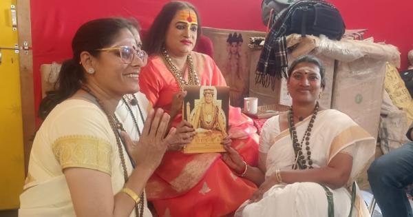 Mahakumbh 2025: Kinnar Akhara chief supports Swami Nityananda
