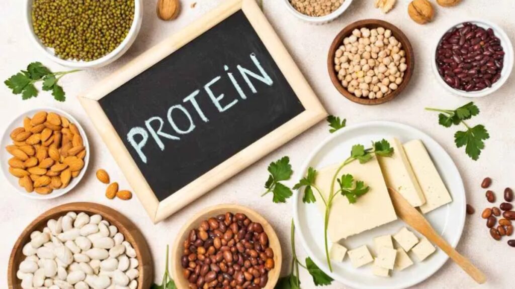 These serious symptoms start appearing in the body due to lack of protein, these high protein food sh - India tv hindi