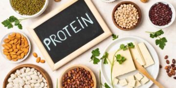These serious symptoms start appearing in the body due to lack of protein, these high protein food sh - India tv hindi