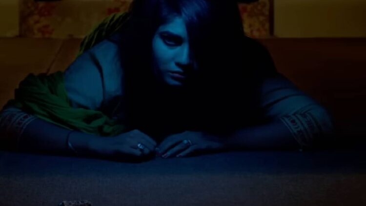 2 hours 8 minutes horror film, will numb the mind, you will not be able to sleep even after turning on the light - India TV Hindi