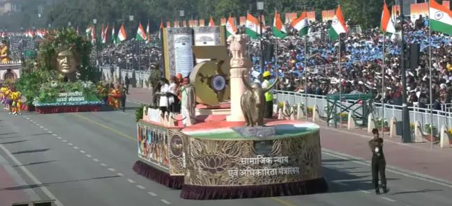 76th Republic Day: Three leading warships displayed in Naval tableau
