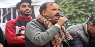 AIMIM has given ticket to Delhi riots accused Shifa Ur Rehman from Okhla, before this the party has also given ticket to Tahir Hussain.