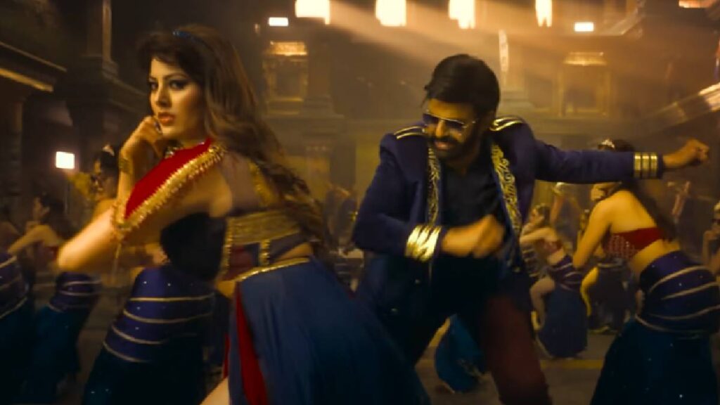Actress trolled for 'slutty' dance steps with a 34 year old actor, said this in clarification - India TV Hindi