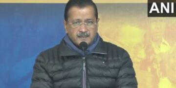 Arvind Kejriwal promises financial assistance to RWAs to hire security guards