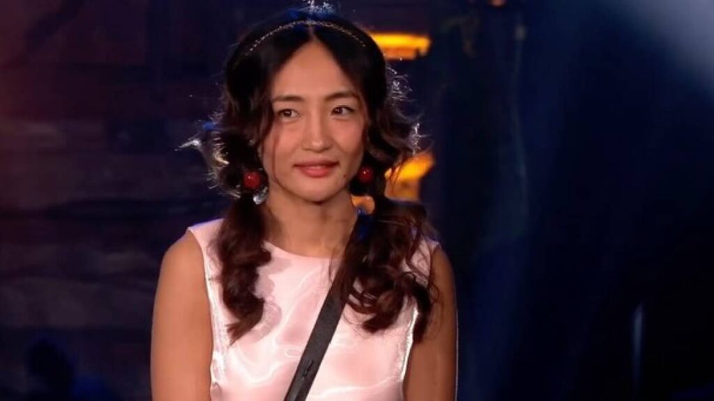 Bigg Boss 18 Finale: This contestant's journey has come to an end after coming close to the trophy - India TV Hindi