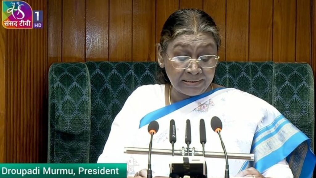 Budget Session: President Draupadi Murmu addressed both houses of Parliament - India tv hindi