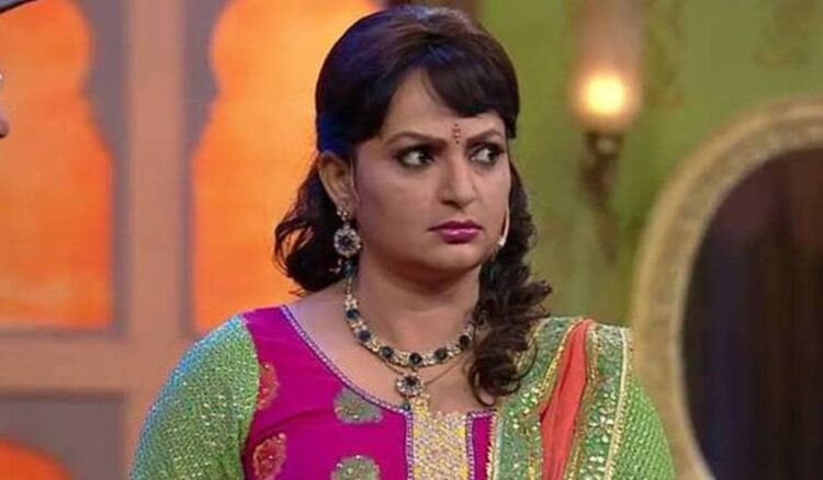 Called to hotel alone at midnight, remained locked in room for 7 days, actress's pain spilled out after years - India TV Hindi