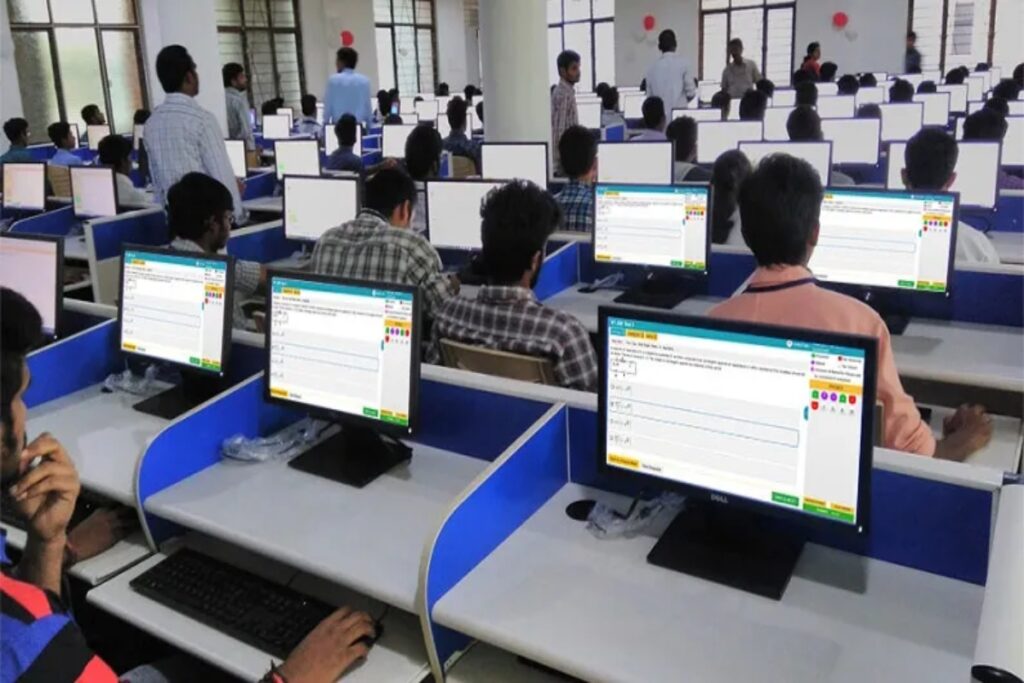 Danger OF Long Working Hours: Business leaders are in favor of long working hours every week, know whether it is dangerous for employees or not?, Know what danger to life in long working hours in a week as told by nr Narayana Murthy and SN Subrahmanyan