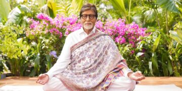 'Death of a Parsi, a Muslim, a Sikh and a Hindu', Amitabh posted this at 3 in the morning - India TV Hindi