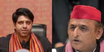 Delhi Politics Live Update News Today Samajwadi Party President Akhilesh Yadav Speaks on Shehzad Poonawalla Objectionable Remarks on AAP MLA | Delhi Politics News Today Latest Update in Hindi News Track Hindi News Delhi Politics Taaza Samachar in Hindi | Delhi Politics News: Politics heated up after Shehzad Poonawala's comment on AAP MLA, Akhilesh said - 'Purvanchalis insulted by words will not forget it'. News Track in Hindi